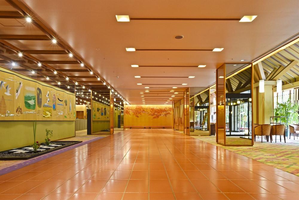 传统日式旅馆 鹿之汤酒店 4*